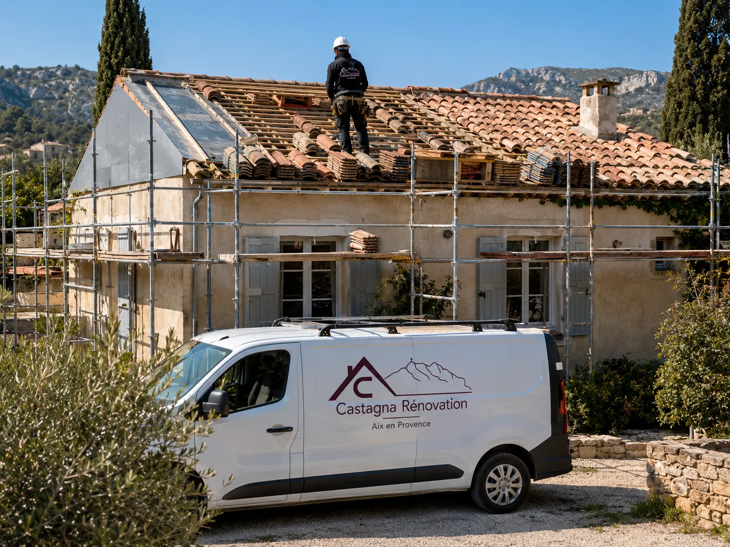 Rénovation extérieure complète d'une maison provençale — Castagna Rénovation